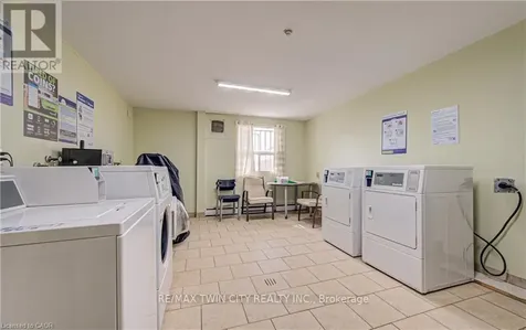 793 Colborne Street Brantford ON N3S 7J3