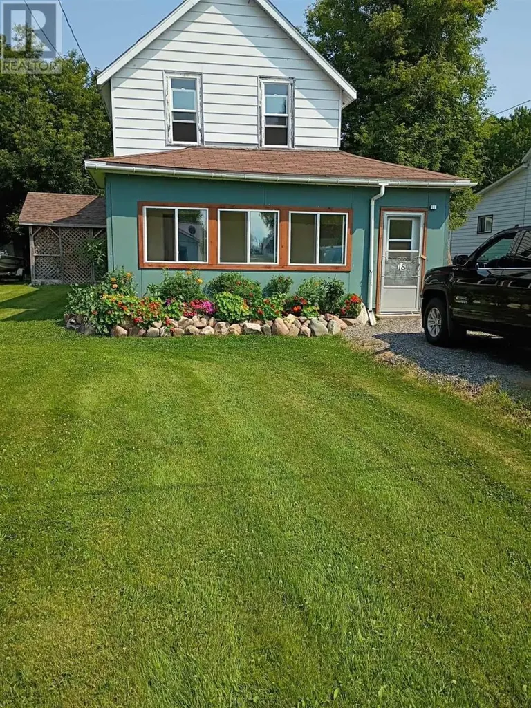 18 Maple Street Thessalon ON P0R 1L0