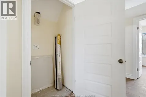 435 Caron Avenue Windsor ON N8A 5B3