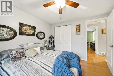 10682 Keating Crescent Windsor ON N8R 1T5