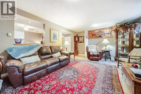 10682 Keating Crescent Windsor ON N8R 1T5