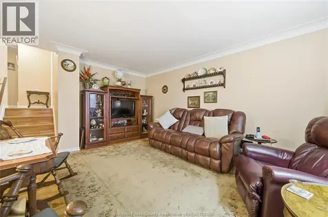 10682 Keating Crescent Windsor ON N8R 1T5