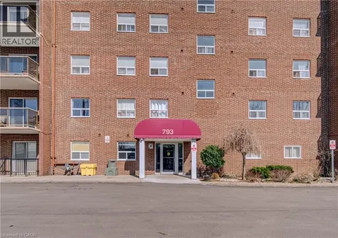 793 Colborne Street Brantford ON N3S 7J3
