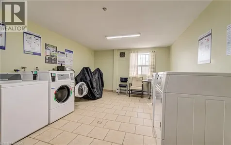 793 Colborne Street Brantford ON N3S 7J3