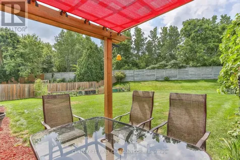 24 Linwood Drive Thames Centre ON N0L 1G1