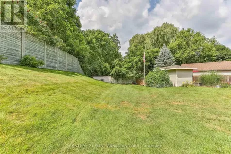 24 Linwood Drive Thames Centre ON N0L 1G1