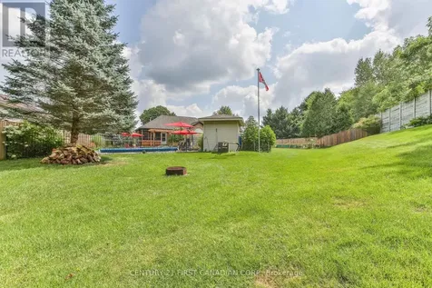 24 Linwood Drive Thames Centre ON N0L 1G1