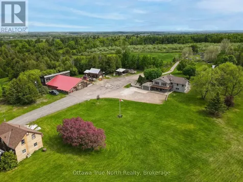3376 Burnstown Road Horton ON K7V 3Z9