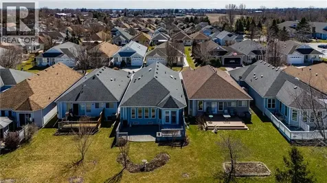 18 Carolina Way Port Rowan ON N0E 1M0