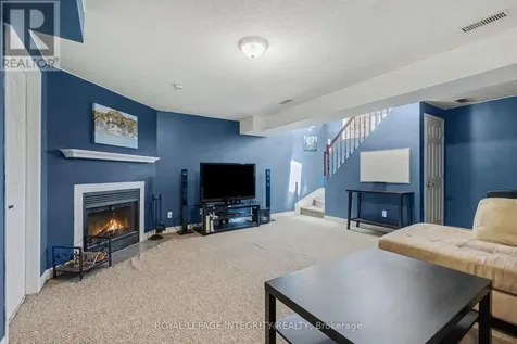 52 Blackdome Crescent Ottawa ON K2T 1A9