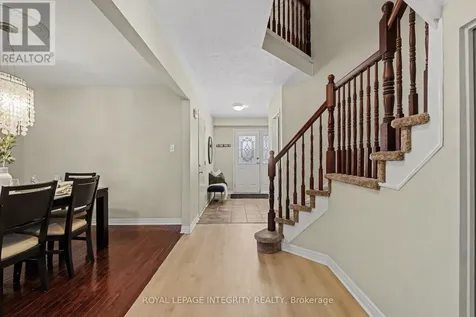 52 Blackdome Crescent Ottawa ON K2T 1A9