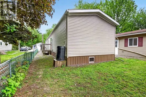 8250 County Road 17 Road Clarence-rockland ON K4K 1K7
