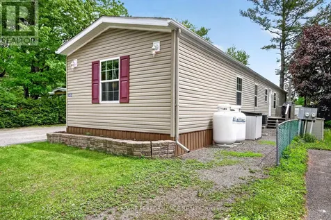 8250 County Road 17 Road Clarence-rockland ON K4K 1K7