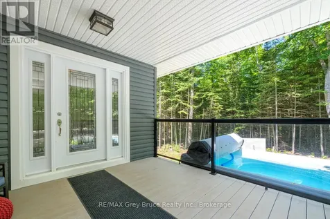 110 Maple Golf Crescent Northern Bruce Peninsula ON N0H 2R0