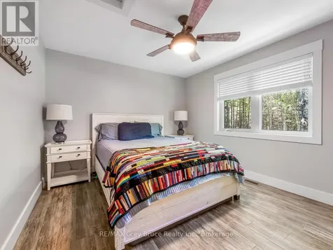 110 Maple Golf Crescent Northern Bruce Peninsula ON N0H 2R0