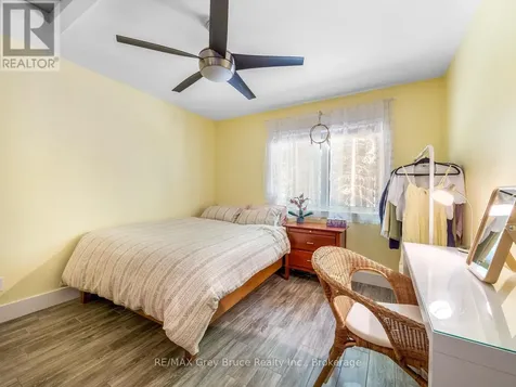 110 Maple Golf Crescent Northern Bruce Peninsula ON N0H 2R0