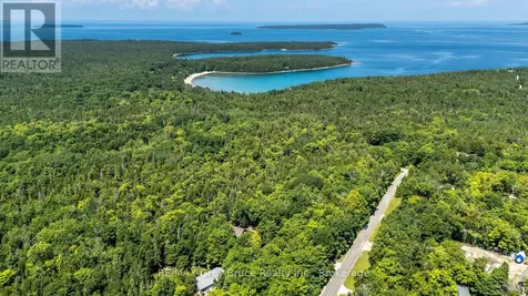 110 Maple Golf Crescent Northern Bruce Peninsula ON N0H 2R0