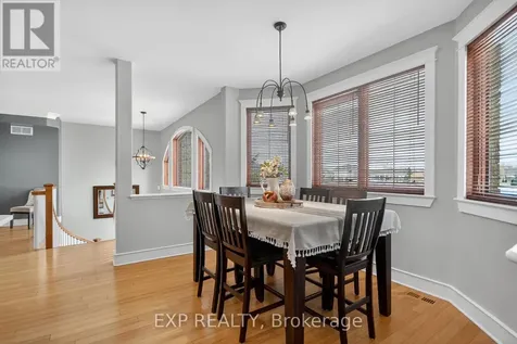 6715 Suncrest Drive Ottawa ON K4P 0B3