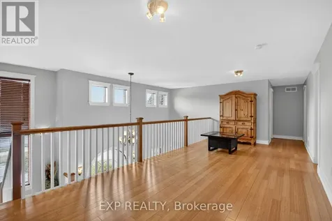 6715 Suncrest Drive Ottawa ON K4P 0B3
