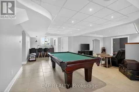 6715 Suncrest Drive Ottawa ON K4P 0B3