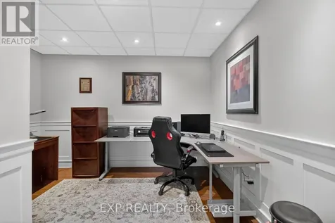 6715 Suncrest Drive Ottawa ON K4P 0B3