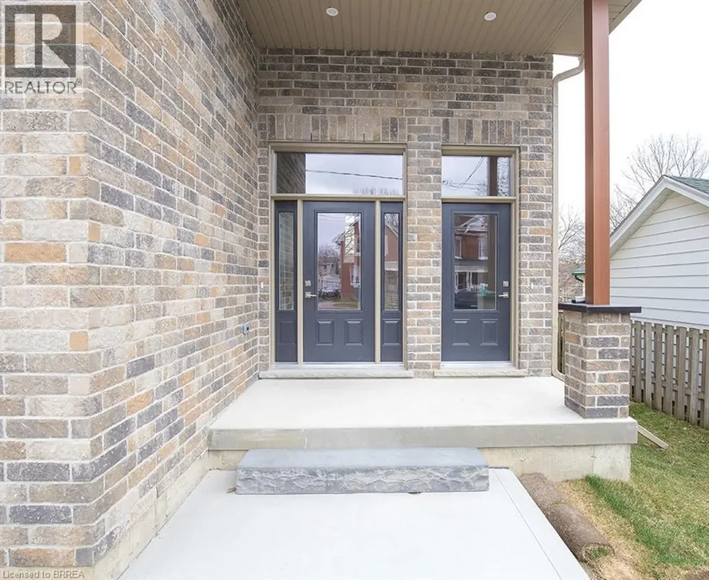355 Wellington Street Brantford ON N3S 4A7