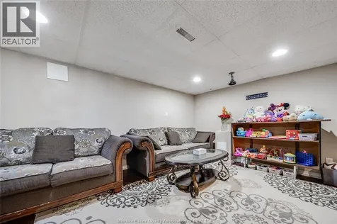 2340 George Avenue Windsor ON N8W 4M4