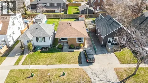 2340 George Avenue Windsor ON N8W 4M4