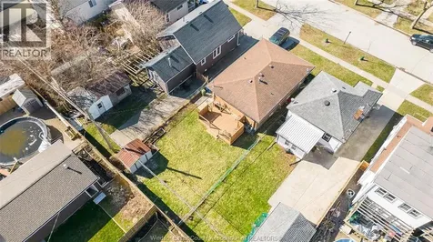 2340 George Avenue Windsor ON N8W 4M4