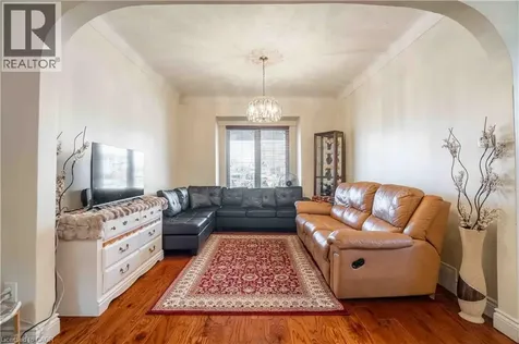 20 Milton Avenue Hamilton ON L8L 6E6
