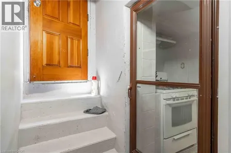 20 Milton Avenue Hamilton ON L8L 6E6