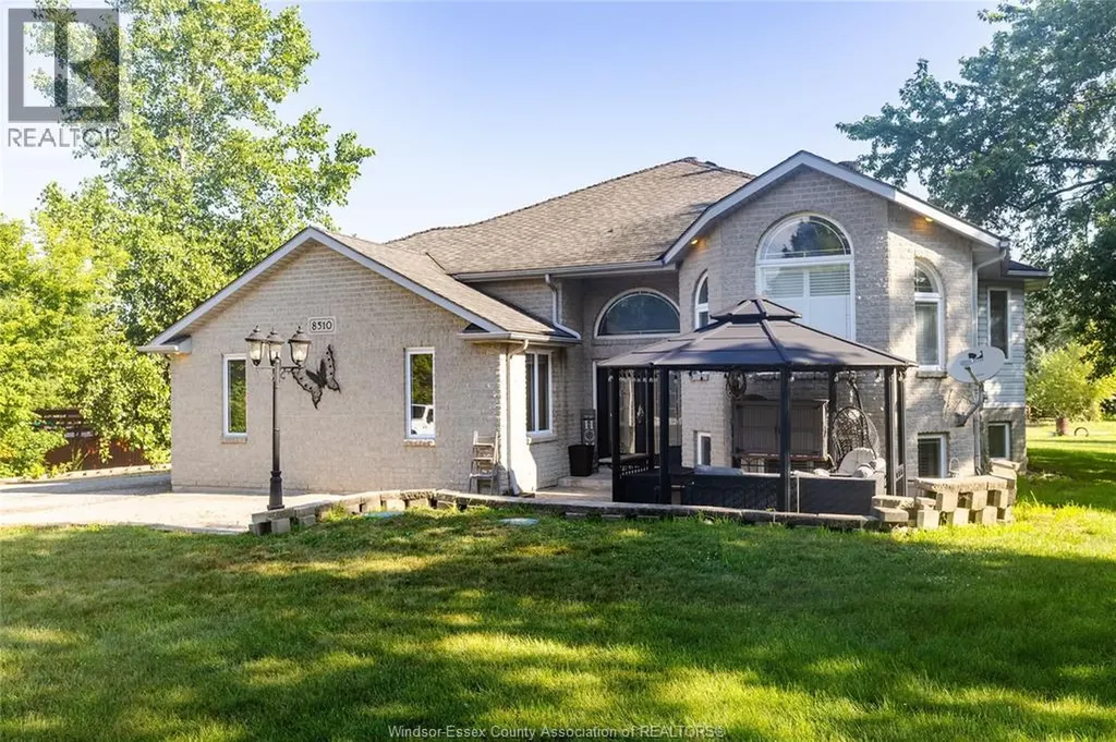 8510 Baseline Road Windsor ON N0R 1K0