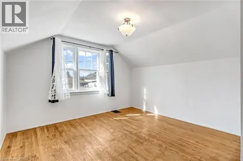 23 Clifford Street Hamilton ON L8S 2Z7