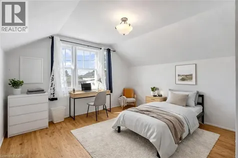 23 Clifford Street Hamilton ON L8S 2Z7