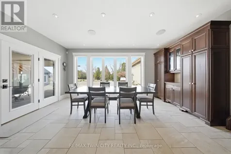 29 Wallace Court Brantford ON N3T 5L7