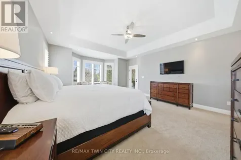 29 Wallace Court Brantford ON N3T 5L7