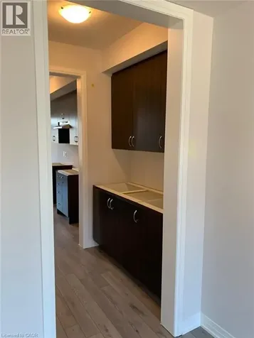 585 Colborne Street East Brantford ON N3S 0K4