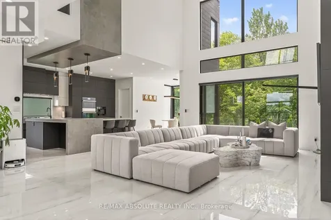 553 Shoreway Drive Ottawa ON K4P 0G3