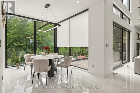 553 Shoreway Drive Ottawa ON K4P 0G3