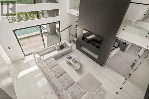 553 Shoreway Drive Ottawa ON K4P 0G3