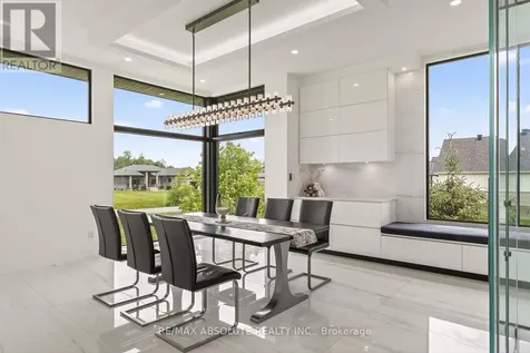 553 Shoreway Drive Ottawa ON K4P 0G3