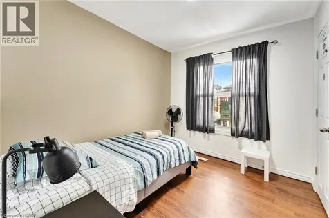 23 Palace Street Brantford ON N3T 3W5