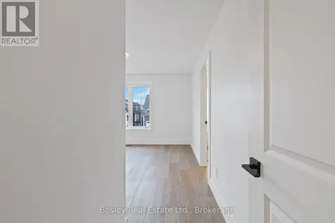 125 Courtland Street Blue Mountains ON L9Y 0R4
