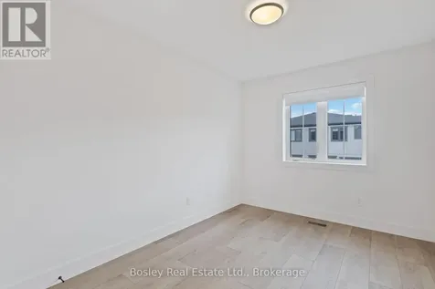 125 Courtland Street Blue Mountains ON L9Y 0R4