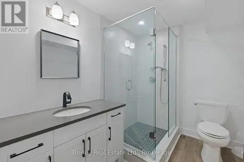 125 Courtland Street Blue Mountains ON L9Y 0R4