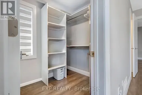 348 Abbeydale Circle Ottawa ON K2K 0E9