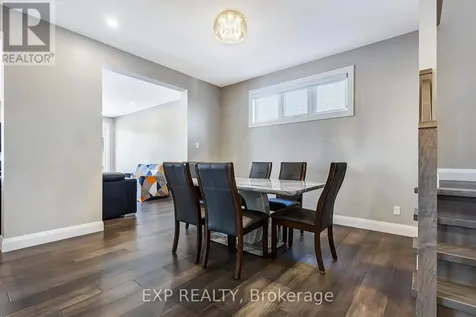 348 Abbeydale Circle Ottawa ON K2K 0E9