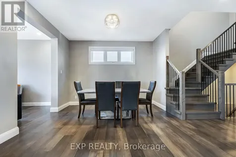 348 Abbeydale Circle Ottawa ON K2K 0E9
