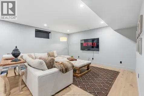 54 Dundee Drive West Chatham ON N7M 0S7