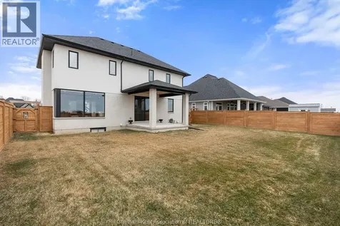 54 Dundee Drive West Chatham ON N7M 0S7